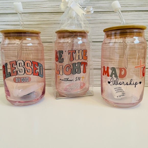 🆕 Pink Custom Bamboo Drinking Glass With Lid | Glass Straw | Inspiring Drinking - Picture 3 of 3